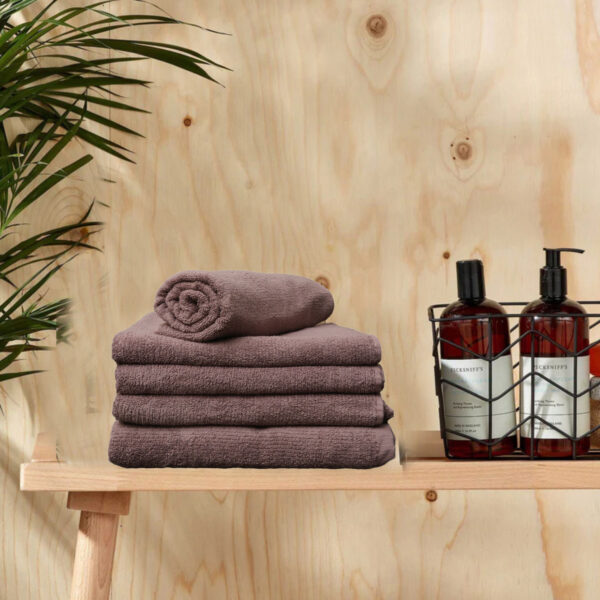 "Premium Cotton Bath Towels - Soft, Absorbent & Quick-Drying"