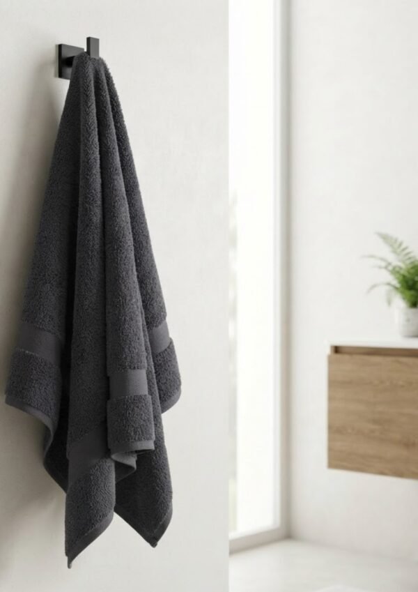 Premium Charcoal Grey Cotton Bath Towel – Ultra Soft, Highly Absorbent & Quick-Dry Bathroom Towel